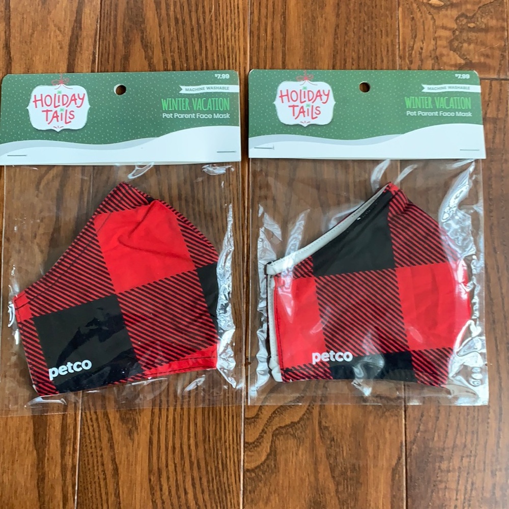 Holiday Tails Pet Parent Face Mask; 2 individually wrapped masks; NWT